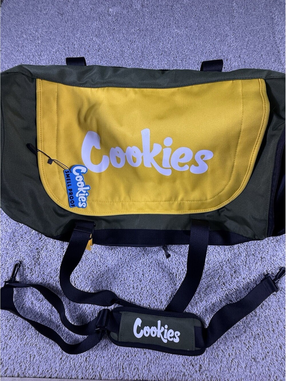 NWT Cookies Smell Proof XL Duffle Bag Green Yellow $150 MSRP